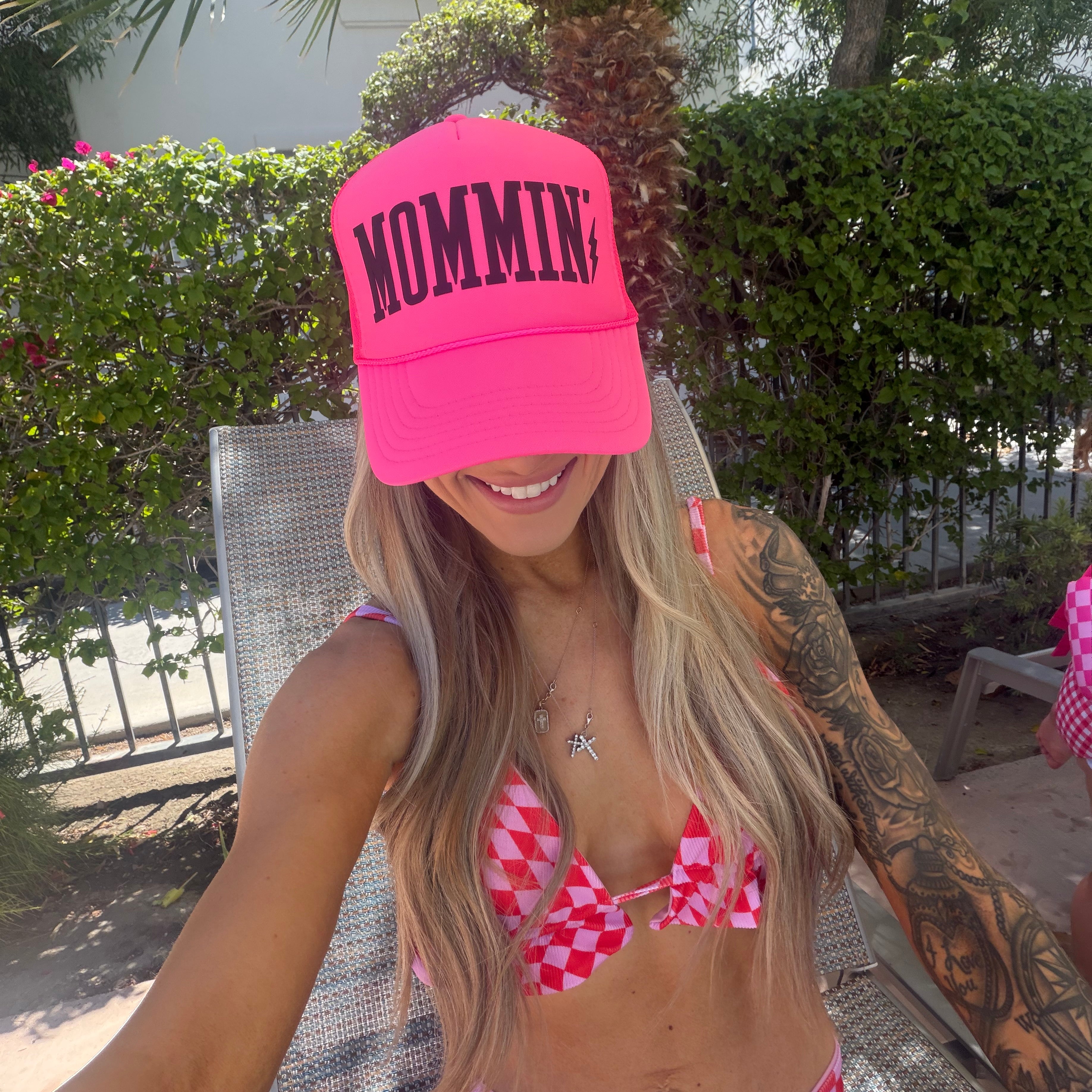 Mommin’ Trucker Hat |Hot Pink - Barely Tamed