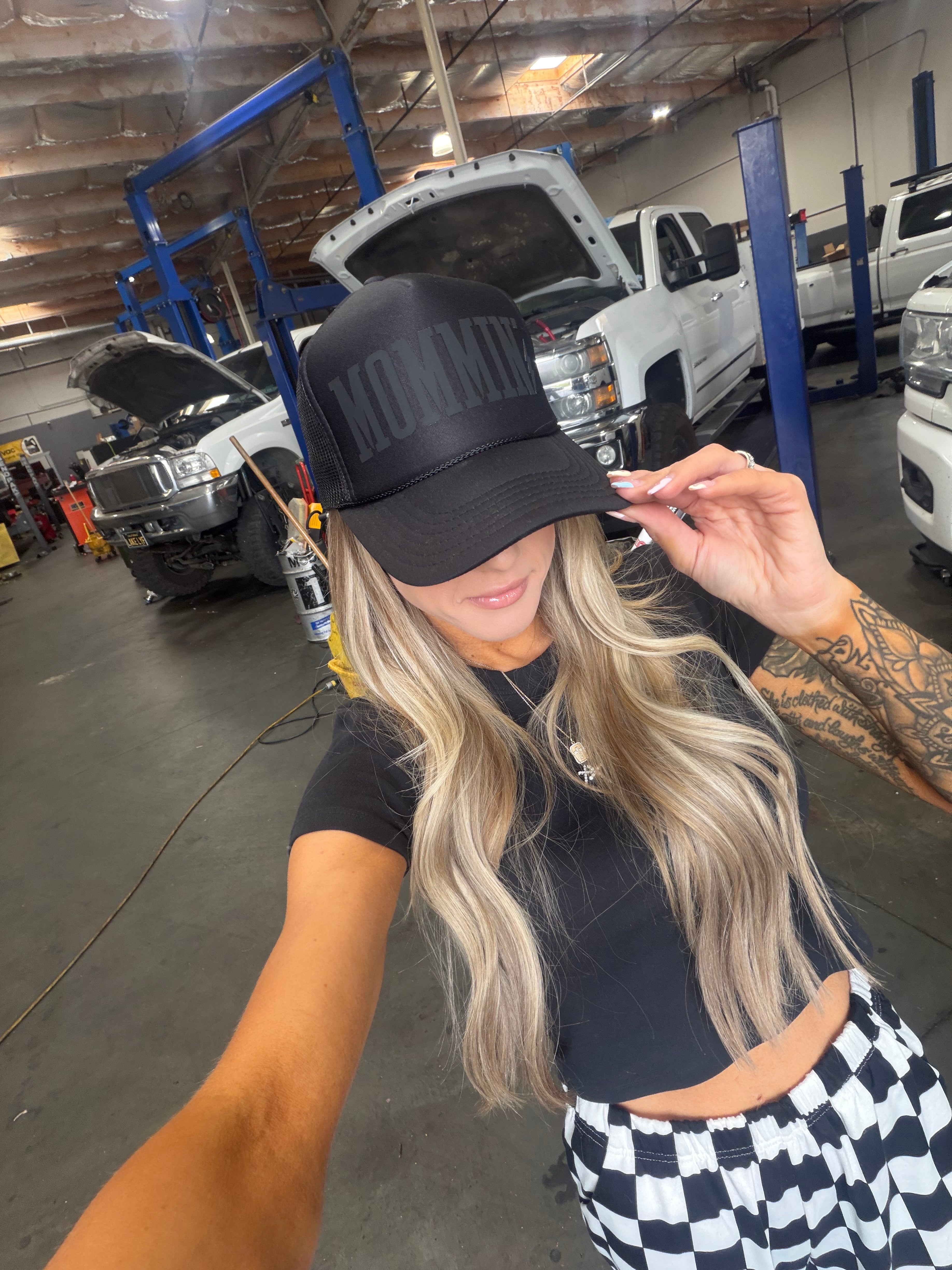 Mommin’ Trucker Hat | Black on Black - Barely Tamed