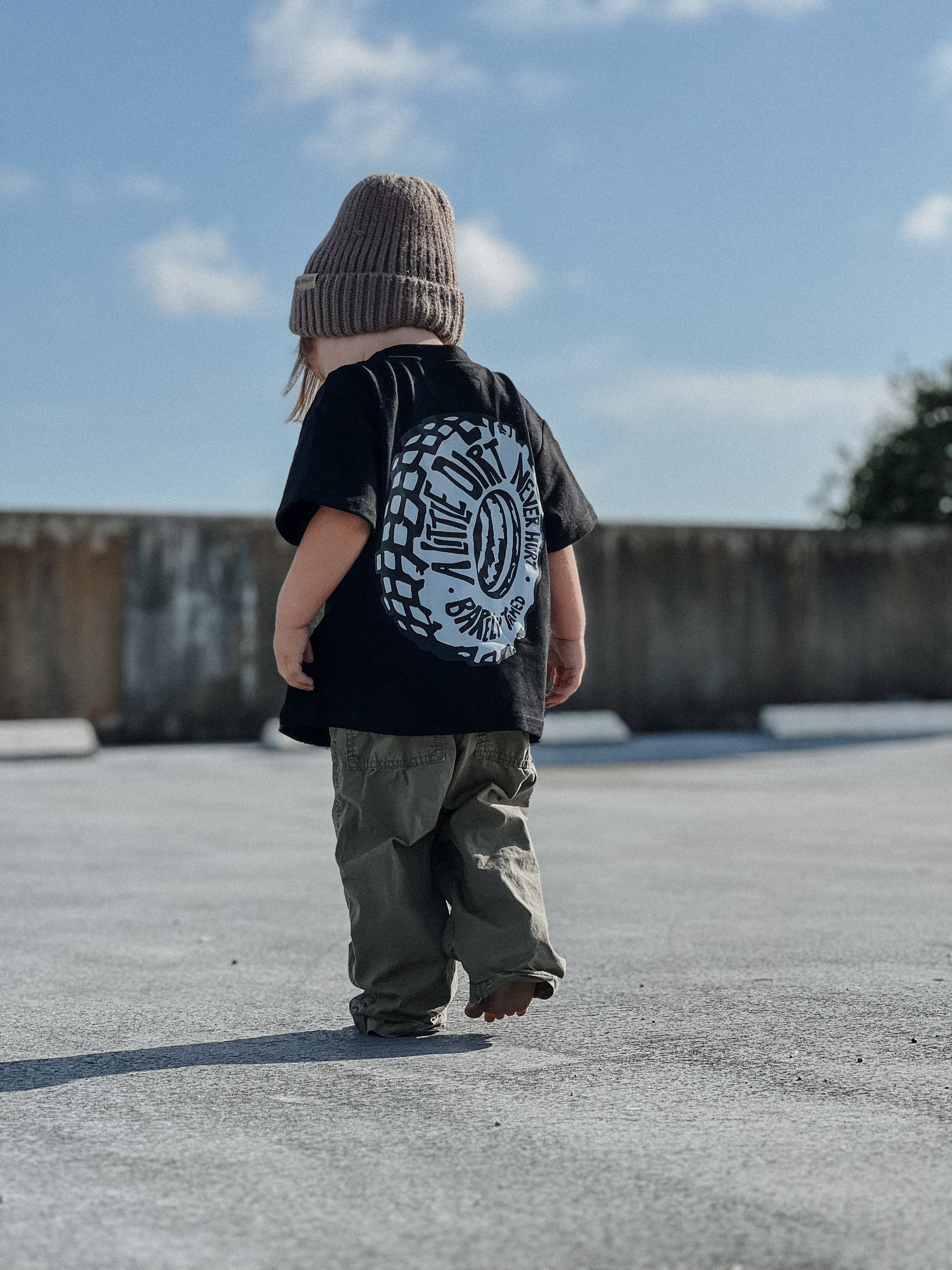 Black toddler moto graphic tee