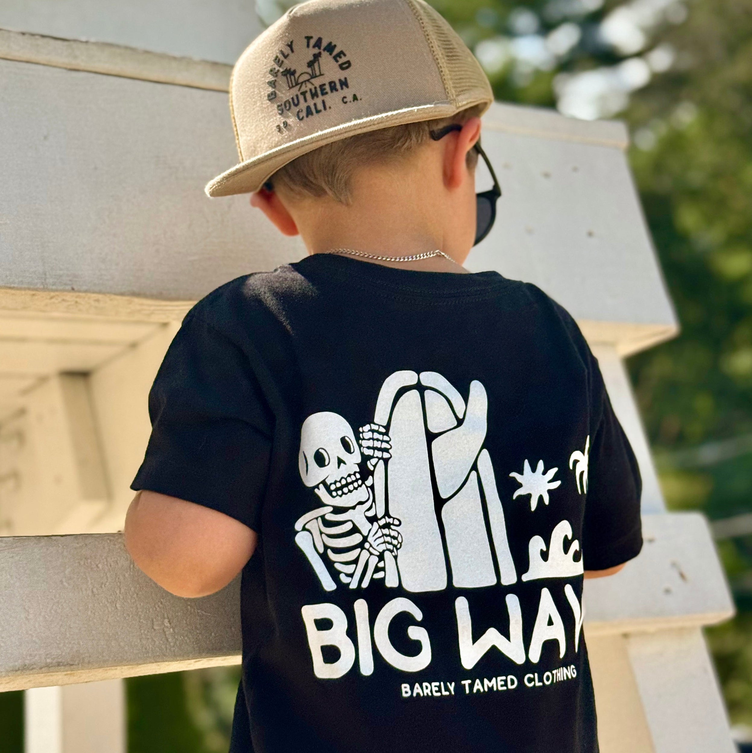Black graphic t shirt